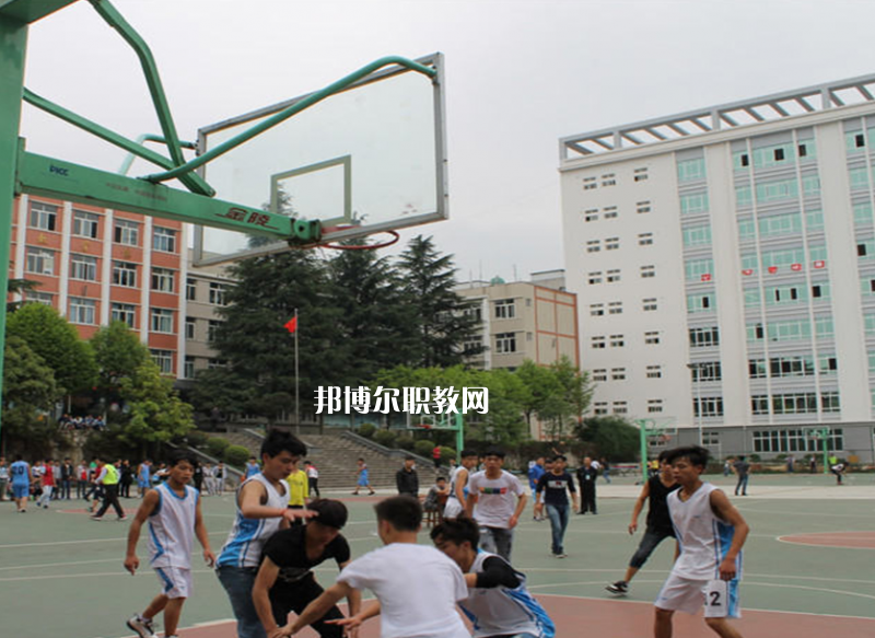 貴州金蓉?zé)o線電技工學(xué)校怎么樣、好不好
