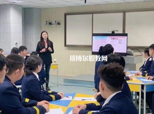 江蘇省大港中等專業(yè)學校2022年學費、收費多少