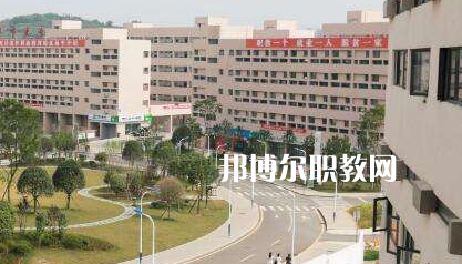 貴州畢節(jié)衛(wèi)生學(xué)校2022年報名條件、招生要求、招生對象