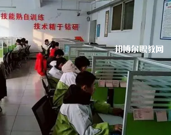 衡水兆華科技中等專業(yè)學(xué)校2022年報名條件、招生要求、招生對象