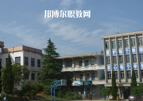 畢節(jié)七星關(guān)中等職業(yè)學(xué)校2022年報(bào)名條件、招生要求、招生對(duì)象