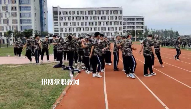 淮安工業(yè)中等專業(yè)學(xué)校2022年報名條件、招生要求、招生對象