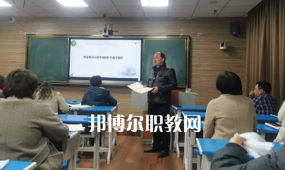 安順民族中等職業(yè)學(xué)校2022年報名條件、招生要求、招生對象