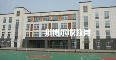 瑞麗國際珠寶翡翠學(xué)校2022年學(xué)費(fèi)、收費(fèi)多少