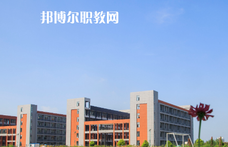 雙江縣職教中心2022年報(bào)名條件、招生要求、招生對(duì)象
