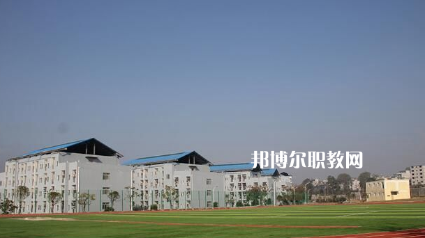 貴州興仁民族職業(yè)技術(shù)學(xué)校2022年學(xué)費(fèi)、收費(fèi)多少