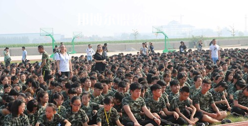 張家口華翔中等職業(yè)學(xué)校2022年報(bào)名條件、招生要求、招生對象