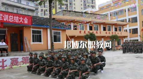 黔東南州工業(yè)學(xué)校2022年報(bào)名條件、招生要求、招生對象