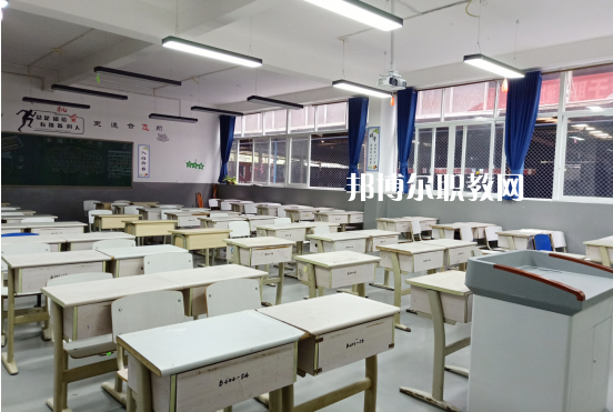 文山文武職業(yè)學(xué)校2022年報(bào)名條件、招生要求、招生對(duì)象