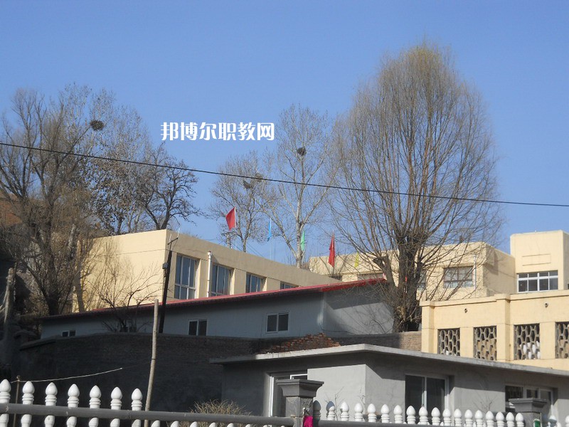 承德通達(dá)中等專業(yè)學(xué)校2022年報(bào)名條件、招生要求、招生對(duì)象