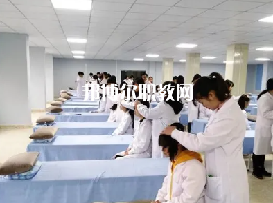 貴州中醫(yī)藥職業(yè)學(xué)校2022年報名條件、招生要求、招生對象