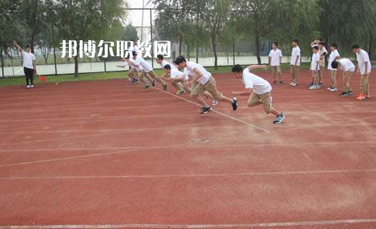 祿豐縣職業(yè)高級(jí)中學(xué)2022年報(bào)名條件、招生要求、招生對(duì)象