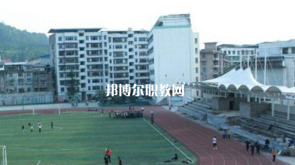 牟定縣職業(yè)高級中學(xué)2022年報名條件、招生要求、招生對象