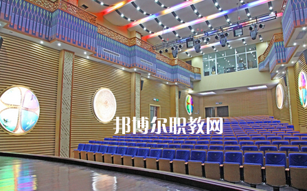 廣西藝術(shù)學(xué)校2022年有哪些專(zhuān)業(yè)