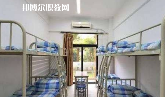 曲靖馬龍縣職業(yè)技術學校2022年宿舍條件
