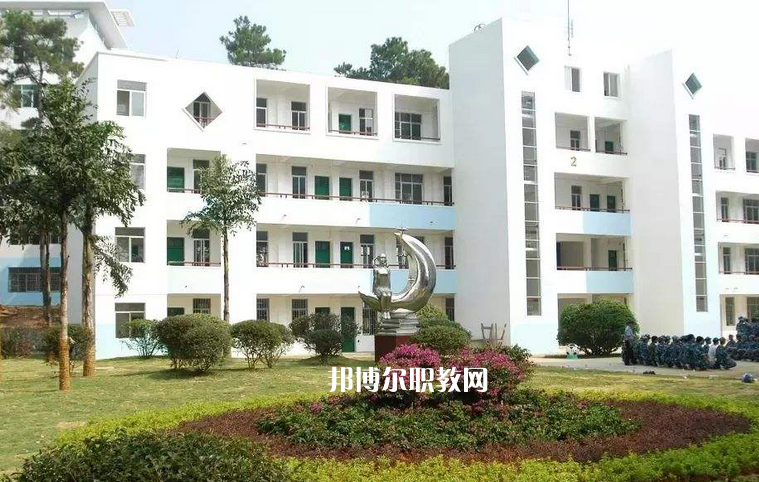 桂林旅游職業(yè)中等專業(yè)學(xué)校2022年報名條件、招生要求、招生對象
