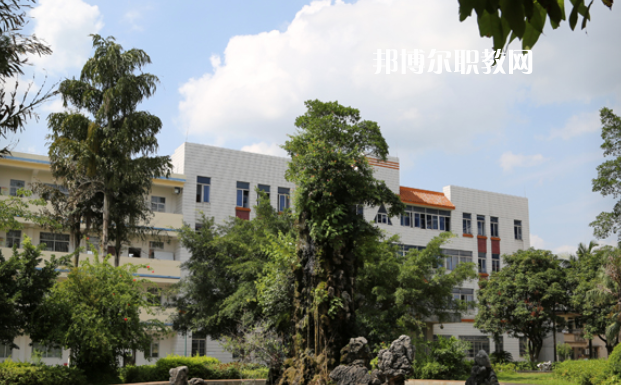 廣西玉林農業(yè)學校2022年報名條件、招生要求、招生對象