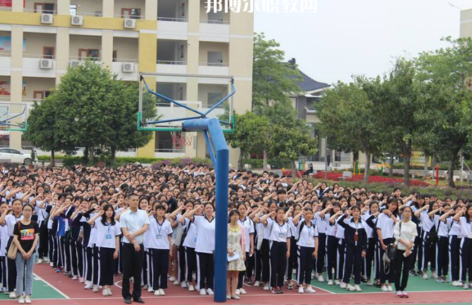 揭陽(yáng)衛(wèi)生學(xué)校2022年報(bào)名條件、招生要求、招生對(duì)象