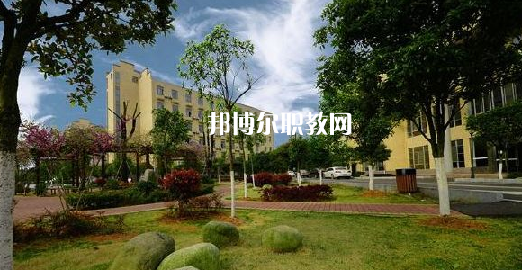 石家莊市第一職業(yè)中專學校2022年報名條件、招生要求、招生對象