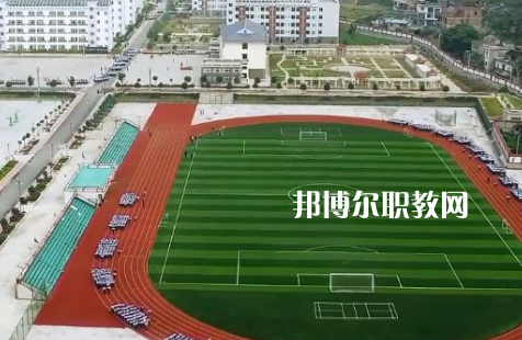 楚雄醫(yī)藥高等?？茖W(xué)校2022年招生簡(jiǎn)章