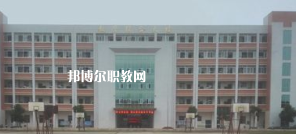 容縣職業(yè)中等專業(yè)學(xué)校2022年報(bào)名條件、招生要求、招生對(duì)象