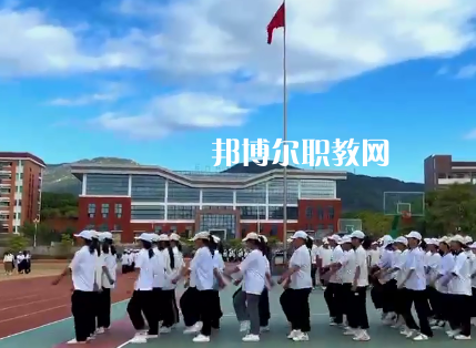 福建2023年讀中專學(xué)?？梢钥即髮W(xué)嗎