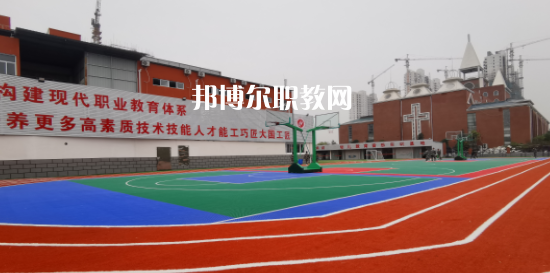 淮安市淮航技工學(xué)校地址在哪里，哪個(gè)地區(qū)，哪個(gè)城市?