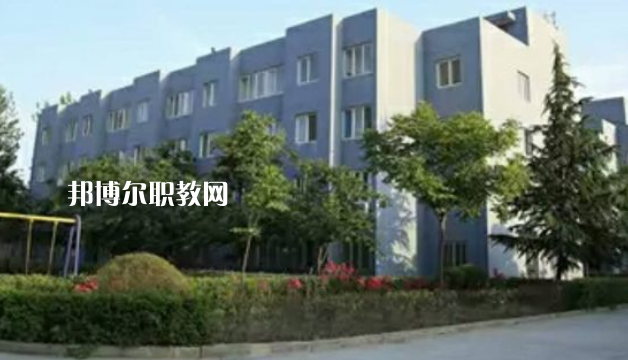 渭南市西北理工職業(yè)學(xué)校地址在哪里，哪個(gè)地區(qū)，哪個(gè)城市?