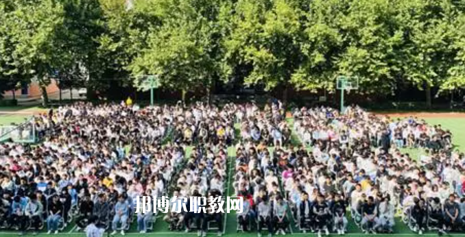 陜西工程科技高級技工學(xué)校地址在哪里，哪個地區(qū)，哪個城市?