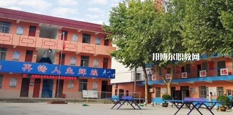 陜西渭南商貿(mào)技工學(xué)校怎么樣、好不好(2023參考)