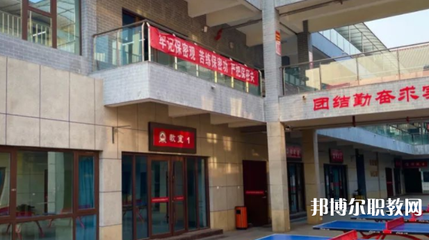 石家莊美華藝術中學地址，乘車路線