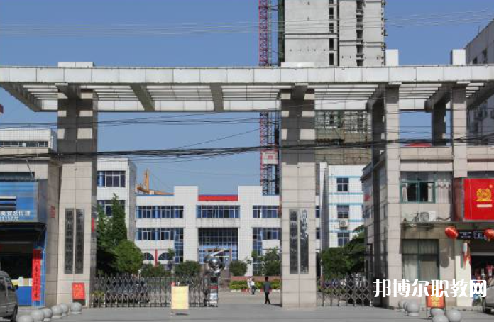 潢川縣職業(yè)中等專業(yè)學(xué)校怎么樣、好不好