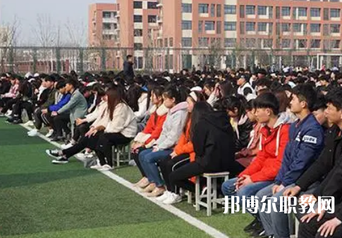 皖北經(jīng)濟(jì)技術(shù)學(xué)校2024年報(bào)名條件、招生要求、招生對(duì)象