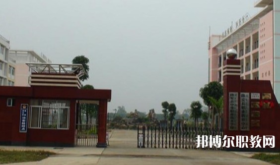 隆安縣中等職業(yè)技術(shù)學(xué)校怎么樣、好不好