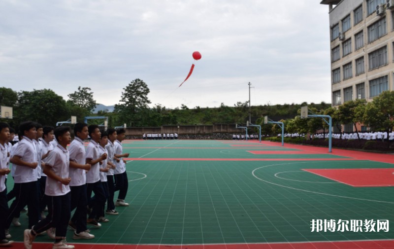 2024靈川縣職業(yè)中等專業(yè)學校招生計劃 招生人數(shù)是多少(附要求、條件、對象)