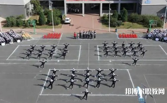 鞍山市交通運輸學(xué)校怎么樣、好不好