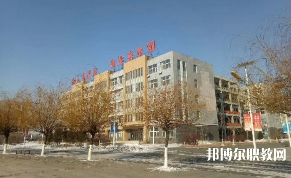 2024鞍山市工程技術學校招生計劃 招生人數(shù)是多少(附要求、條件、對象)