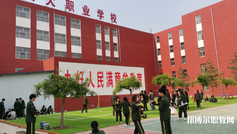 呂梁宏大職業(yè)學(xué)校地址，乘車路線